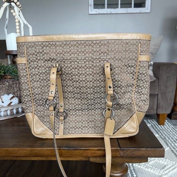 Authentic Coach Purse - Picture 1 of 9